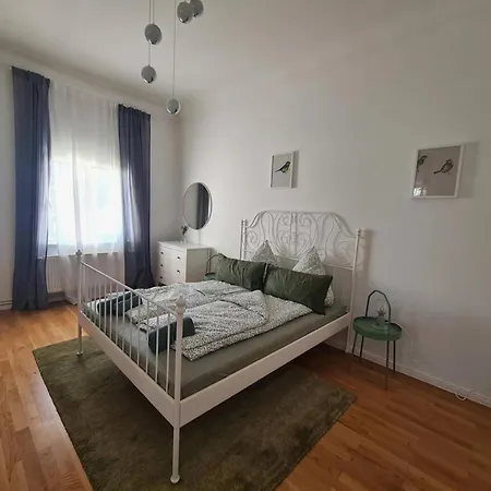 Majigs Dzivoklis Centra شقة *